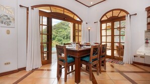 Dining - Ocean View Private Paradise (Las Catalinas)