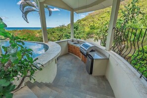 Property grounds - Ocean View Private Paradise (Las Catalinas)