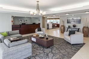Lobby - 
Wingate by Wyndham Shreveport Airport King Studio (Shreveport)