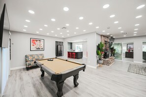 Spielezimmer