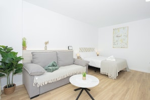 Interior - LXR Beachfront Bliss PYR (Fuengirola)