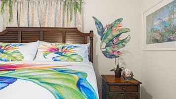 3 bedrooms, iron/ironing board, travel crib, WiFi (free)