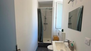 Uklassifisert bilde, 4 av 20, knapp