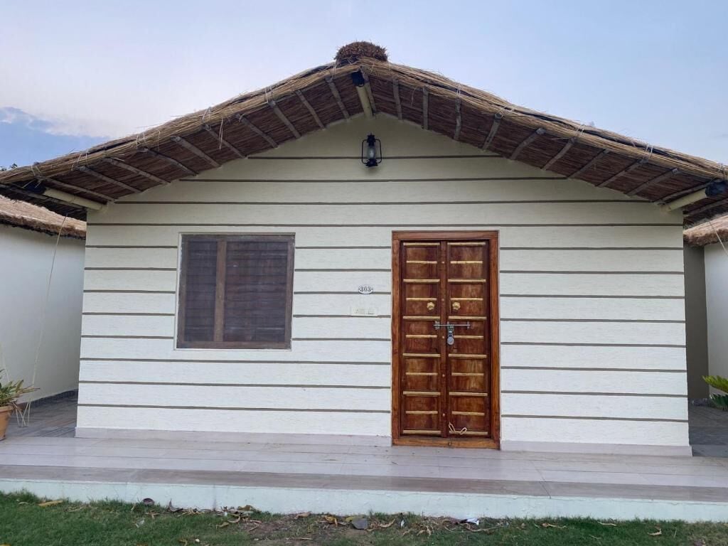 Luxury Cottage | Exterior detail