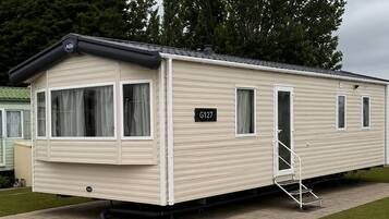 House, 3 Bedrooms | Exterior