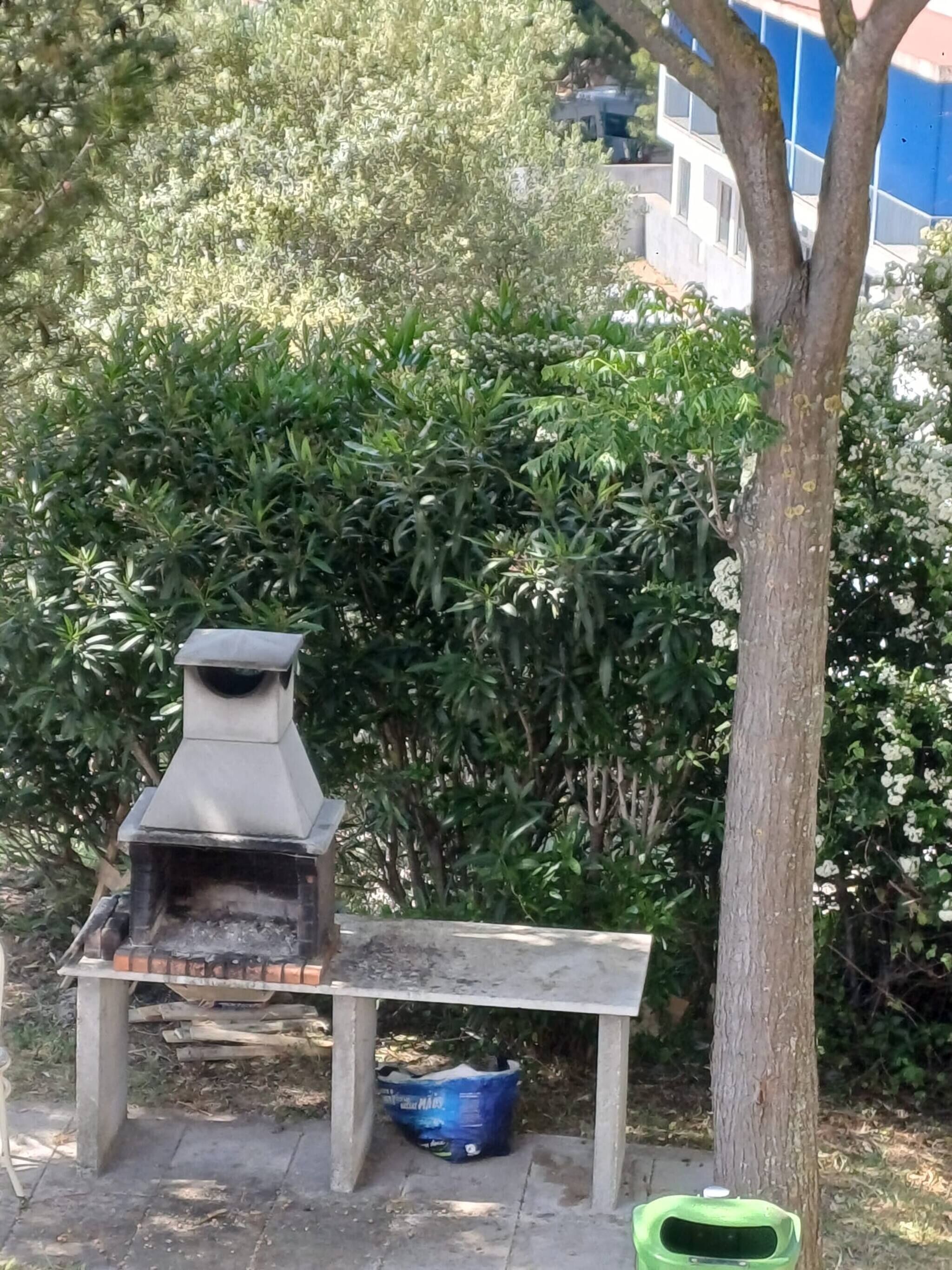 Apartment, 3 Bedrooms | BBQ/picnic Area