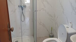 Căn hộ, 3 phòng ngủ | Phòng tắm