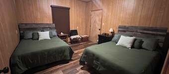 Spacious, secluded 4-bedroom house, just minutes from Reelfoot Lake State Park