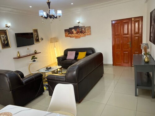 Deluxe Decor & Elegance with Balcony