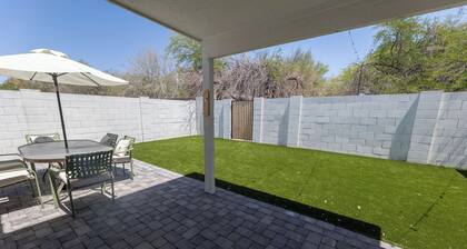 Fun 3-bedroom house in East Mesa
