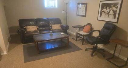 Cozy 2BR Home in Central Billings