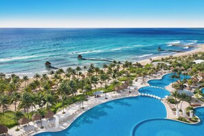 Pool - Ocean Breeze Riviera Maya (Riviera Maya)