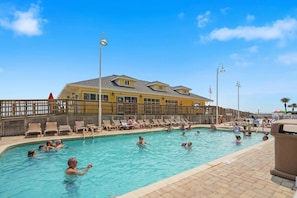 Pool - Couples Escape with Ocean and Resort View (North Myrtle Beach)