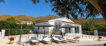 Leo's Sicilian House Private Pool • Sea View • Vacation Home Near Noto & Syracuse