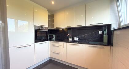 Basel Haven I Spacious Home I Free Parking I Wifi