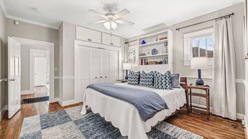 Desk, iron/ironing board, WiFi (free), bed sheets