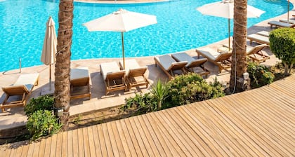 Gold Apartment NAAMABAY near the beach with a free shuttle