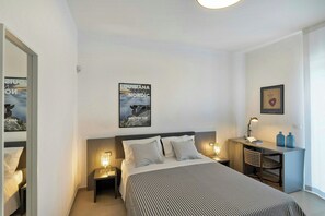 4 Schlafzimmer, Schreibtisch, kostenloses WLAN