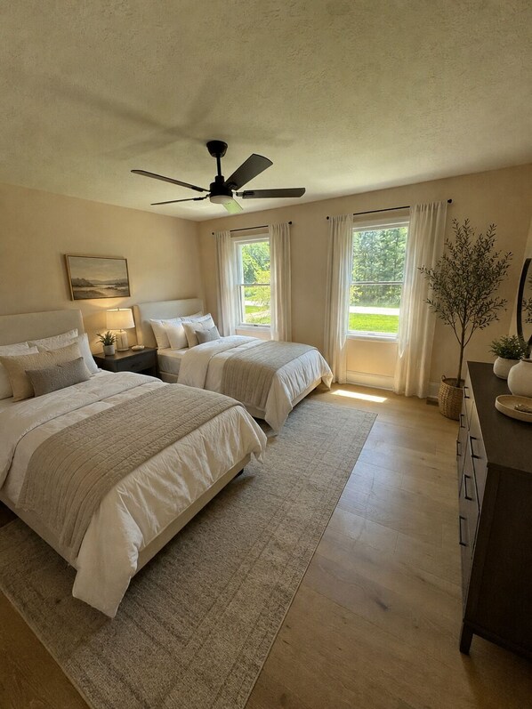 6 bedrooms, free WiFi, bed sheets