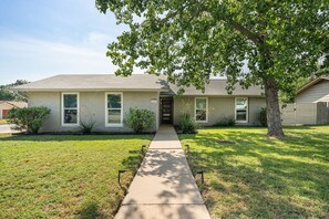 Exterior - NEW! 3BR w/Game Room & Workspace, 8 Min to Domain (Austin)