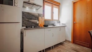 Fridge, microwave, stovetop, toaster