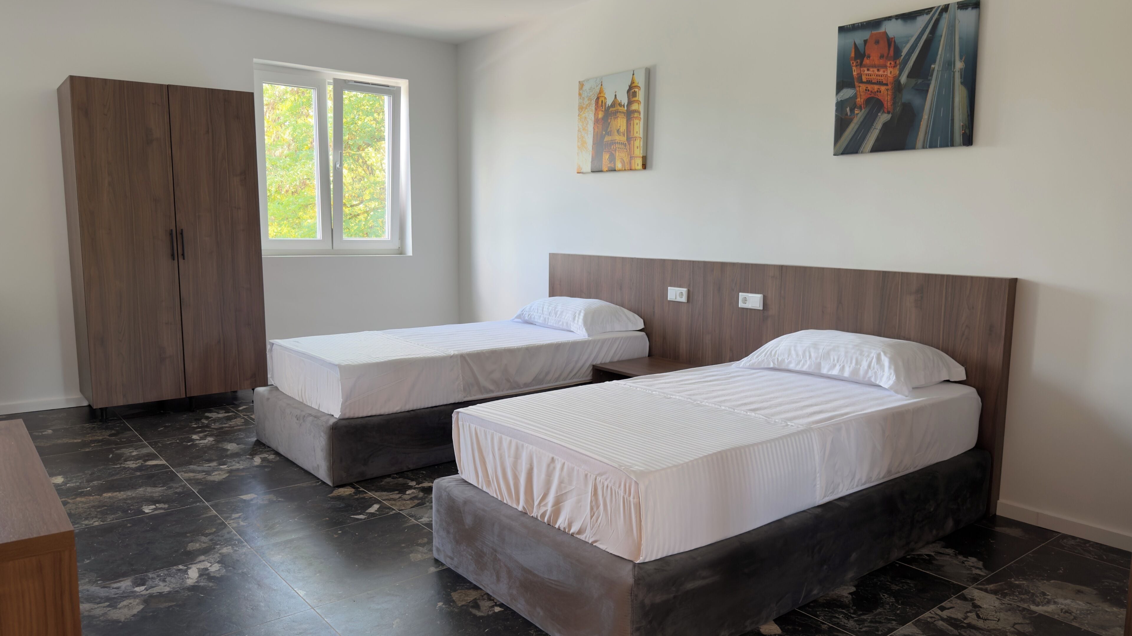 Apartment | WiFi (free), bed sheets