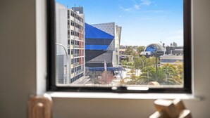 Unclassified image, 3 of 31, button - Rest and Roam - A Executive Sepal Stay (Perth)