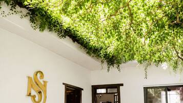 Standard Room | Exterior detail