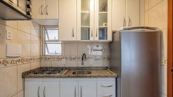 Basic Apartment | Private kitchen
