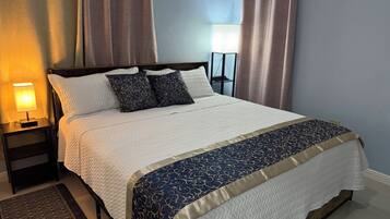 6 chambres, fer et planche à repasser, accès Internet, draps fournis