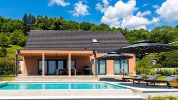 Family Villa, 3 Bedrooms, Balcony, Mountainside (Vineyard Panorama Villa With Pool And) | Pool | Seasonal outdoor pool