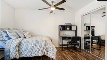 3 bedrooms, Internet, bed sheets