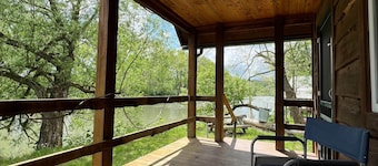 :)River Getaway LogCabin | 4ComfyQBed +Electric #3