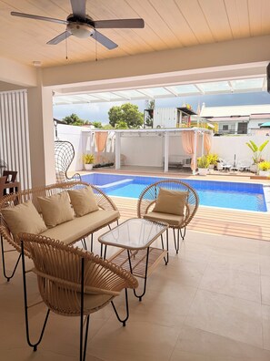 Pool - Sierra Monte Hot Spring Resort - 3 Bedroom Private Hot Spring (Calamba)