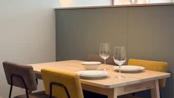 Dineren