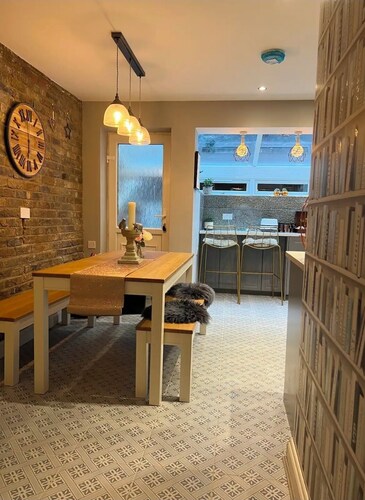 3Bed Cosy home in the heart of Windsor/Contractors