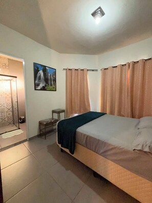 Room - Vrbo Property (Brotas)