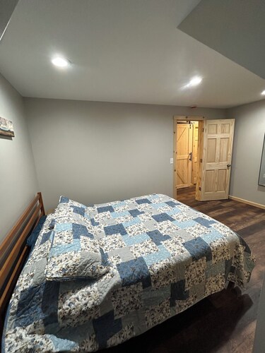 The Driftwood Lodge