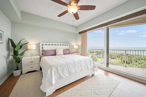 2 bedrooms, iron/ironing board, free WiFi, bed sheets - Fall Deals + Snowbird Rates | Ocean Views + Beach Getaway (Palm Coast)