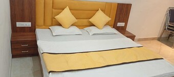 Hotel Vijay Palace