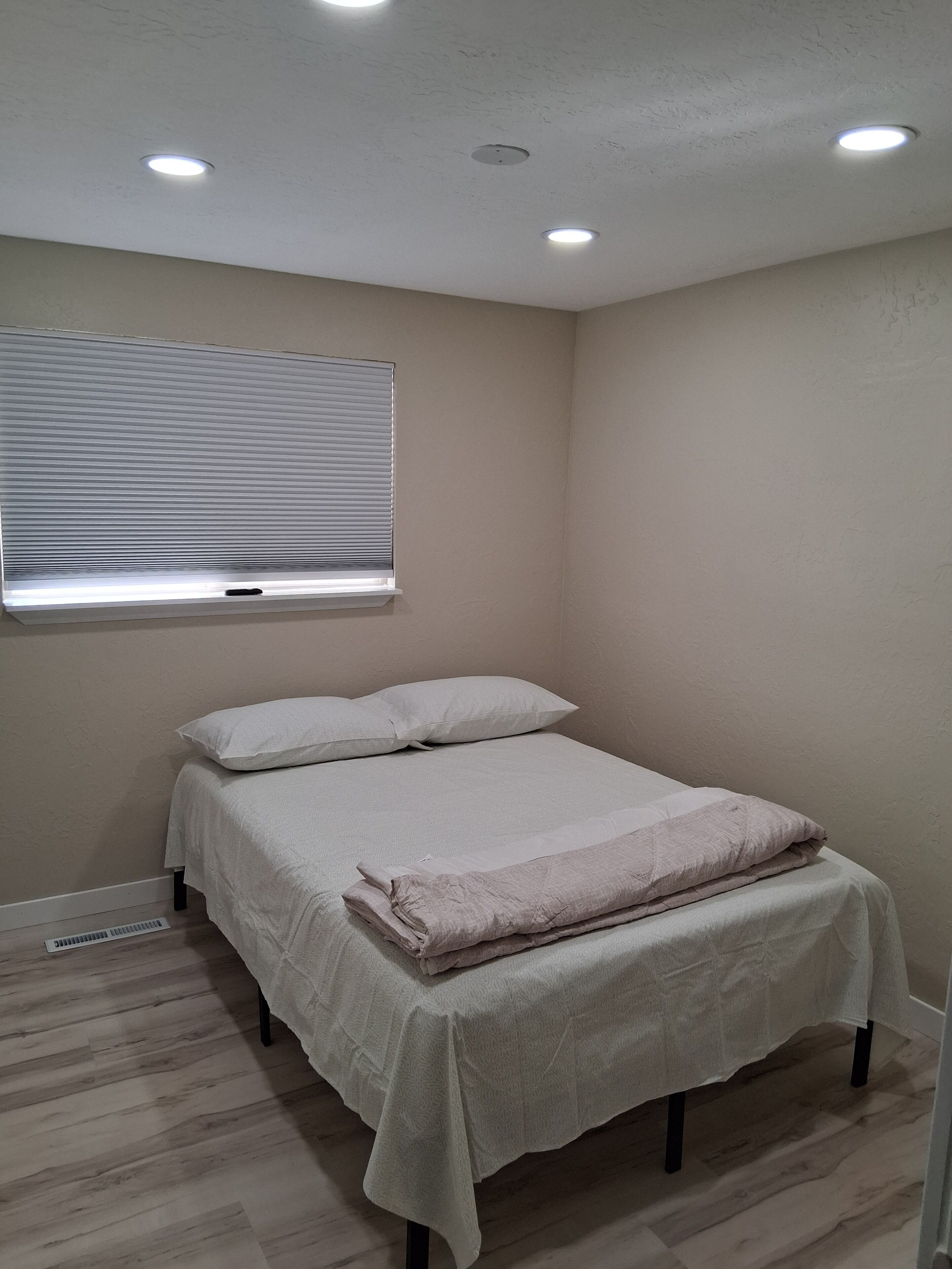 5 Schlafzimmer, Bügeleisen/Bügelbrett, Internetzugang, Bettwäsche
