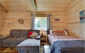 WiFi, bed sheets - Quaint 1-bedroom cabin in Soldotna- perfect for a cozy getaway (Kasilof)
