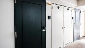 Ảnh chưa phân loại, 2 trong số 38 ảnh, nút