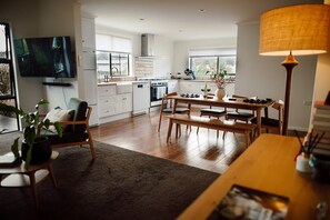 Unclassified image, 4 of 87, button - Aurum Retreat - Boutique Stay in Reefton's (Reefton)