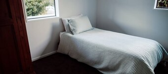 Aurum Retreat - Boutique Stay in Reefton's