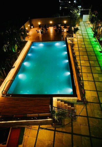 MH Club And Resorts