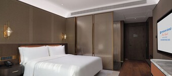 Wyndham Grand Plaza Royale Milky Way 