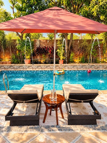 Private Luxury Farm House Estate with gaming room