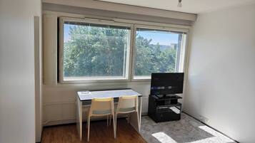 Apartment, 1 Bedroom, Accessible | Interior