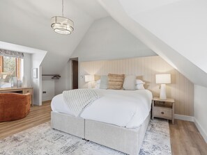 Double bedroom | The Penthouse - Noko Retreats, Beccles - The Penthouse - UK52276 (Beccles)